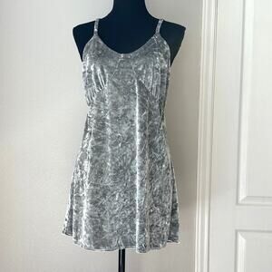For Love & Lemons gray/silver velvet formal babydoll mini dress, size Medium